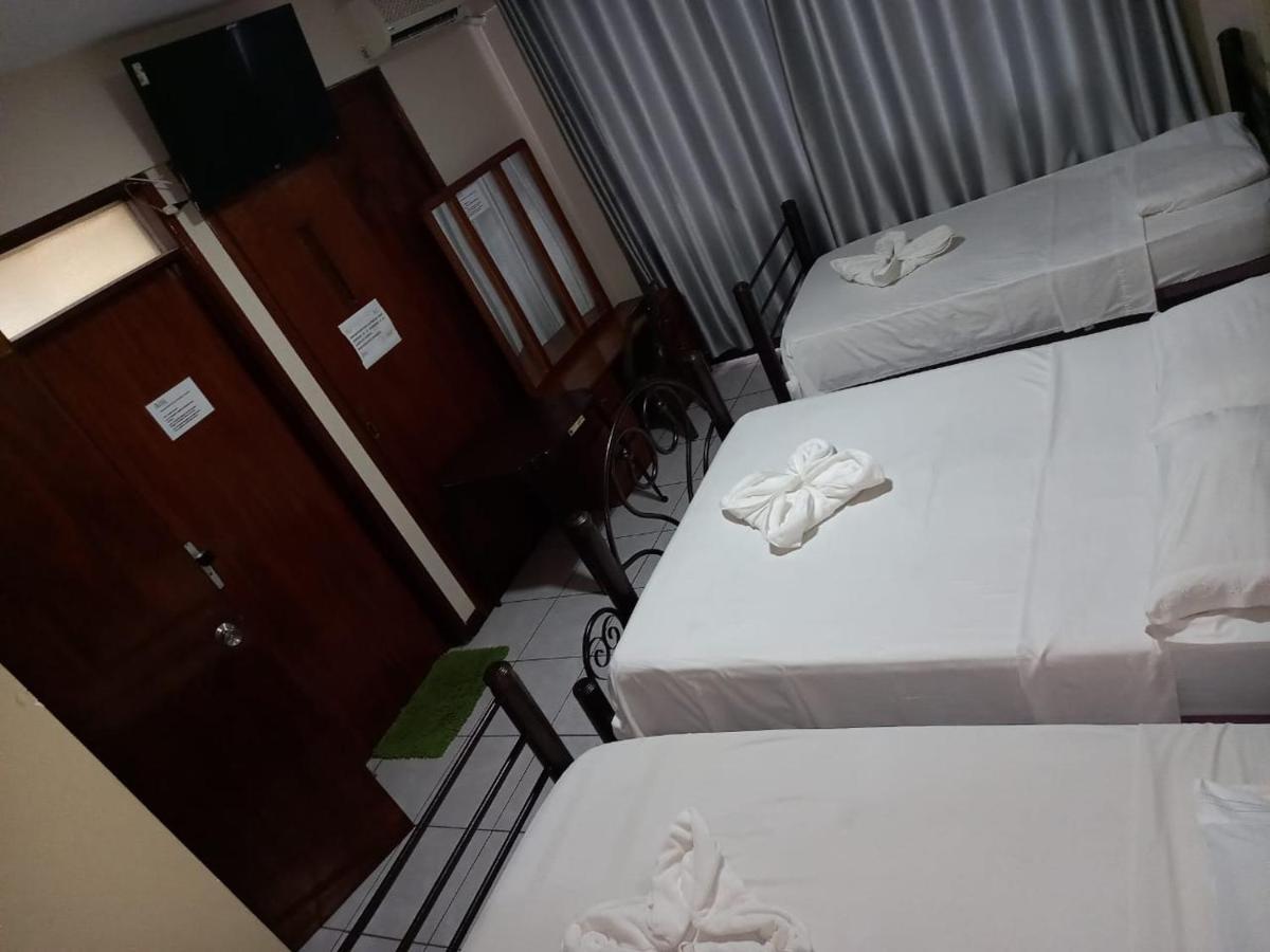 Hostal Ibiza Santa Cruz de La Sierra Exteriör bild